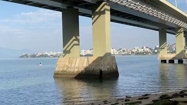 Capitania dos Portos recomendou que a navegação seja feita com cautela. (Foto: Zé Maia/CBN Floripa)