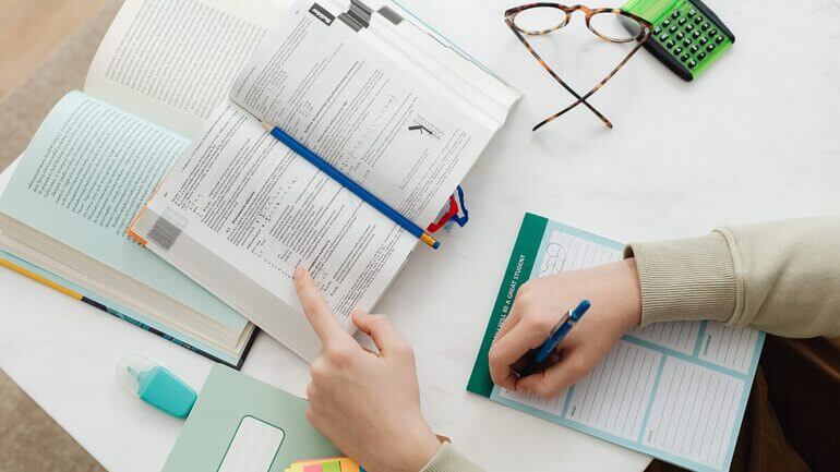 agosto, os alunos poderão consultar os cadastros e alterar dados. (Foto: Banco de Imagens)