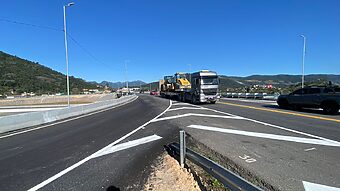 Motoristas relatam maior fluidez no trânsito da BR-101. (Foto: Zé Maia/CBN Floripa)