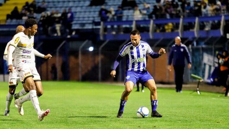 Avaí joga contra o Vila Nova nesta sexta-feira (Foto: Frederico Tadeu, Avaí)