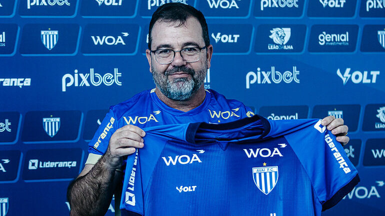 Enderson Moreira é o técnico do Avaí para 2025 (Foto: Leandro Boeira, Divulgação, Avaí)