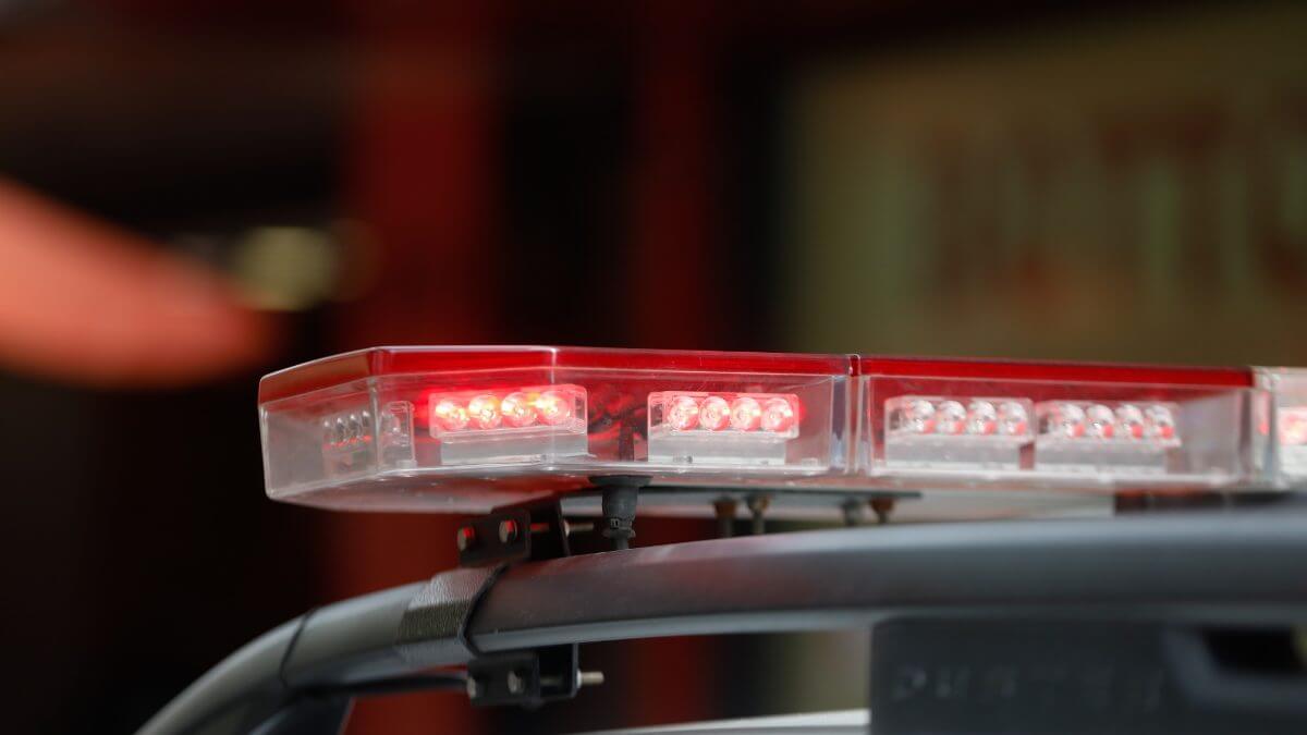 Não foi possível identificar o corpo em decomposição. (Foto: Allan Pedro/ Reprodução)