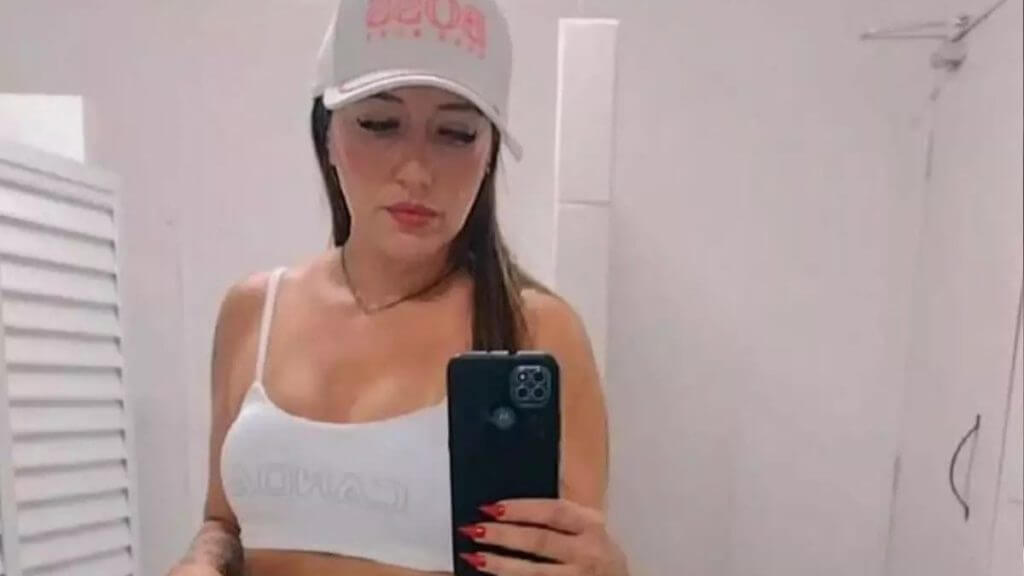 O filho adolescente do casal também foi indicado como cúmplice. (Foto: Reprodução)