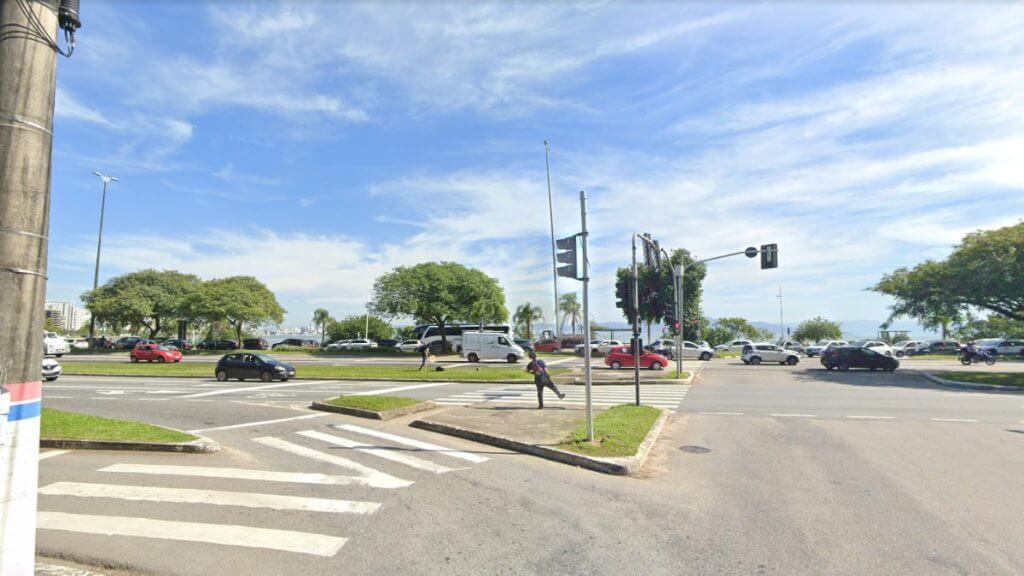 Como funciona novo modelo de travessia na Beira-Mar Norte em Florianópolis. (Foto: Google Maps/Reprodução)