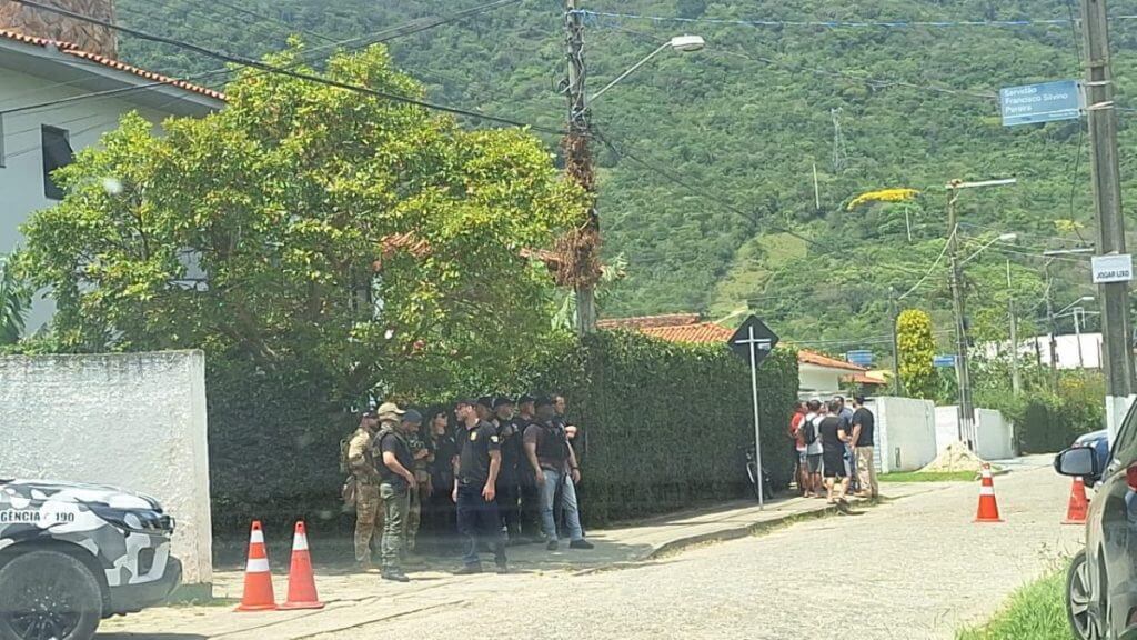 Cerca de 20 construções irregulares deverão ser demolidas em bairro de Florianópolis. (Foto: Cristiano Gomes/ NSC/Reprodução)